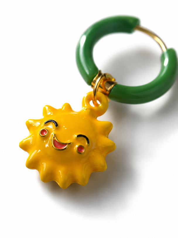 MOYN SUNNY SMILE HOOP EARRINGS