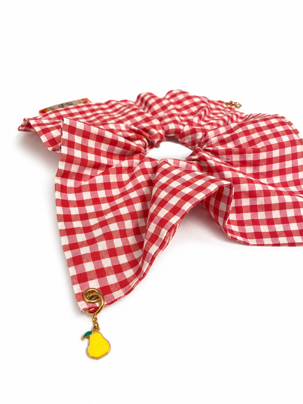 MOYN THE GINGHAM &  CHARM CORNERS SCRUNCHIE COLLECTION -RED