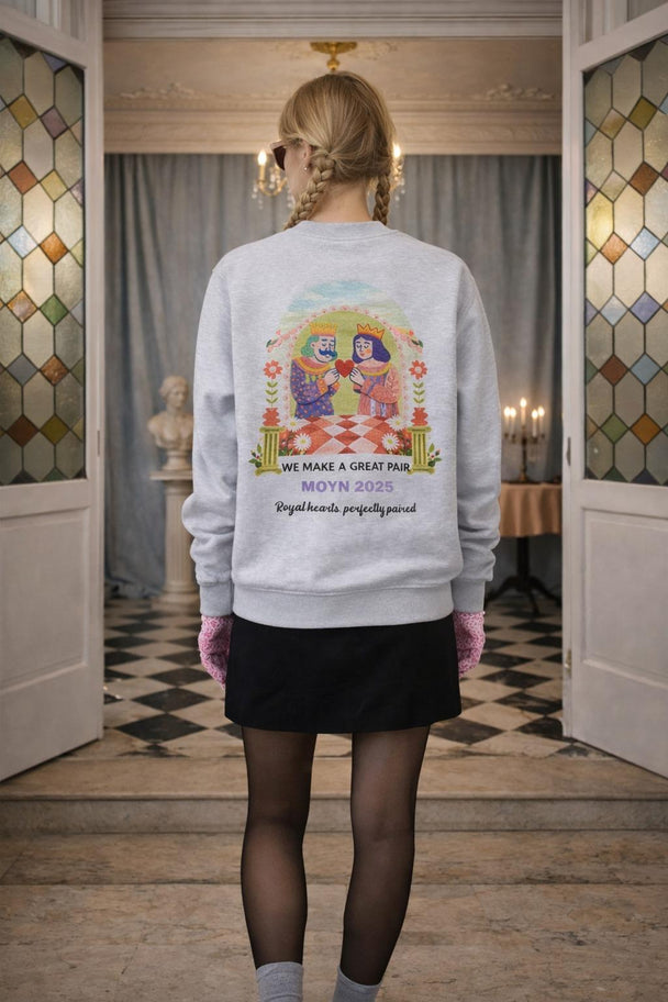 MOYN Unisex Royal Hearts Graphic Sweatshirt - King & Queen Illustration Printed Grey Pullover