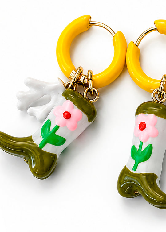 MOYN FLOWER BOOT CHARM EARRINGS